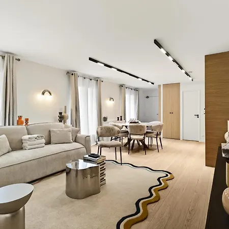 Apartment 31 Flat 8 Person St Lazare Galerie Lafayette 8th