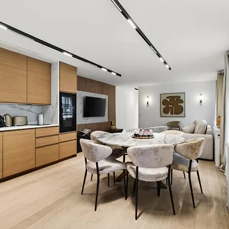 Apartment 31 Flat 8 Person St Lazare Galerie Lafayette 8th