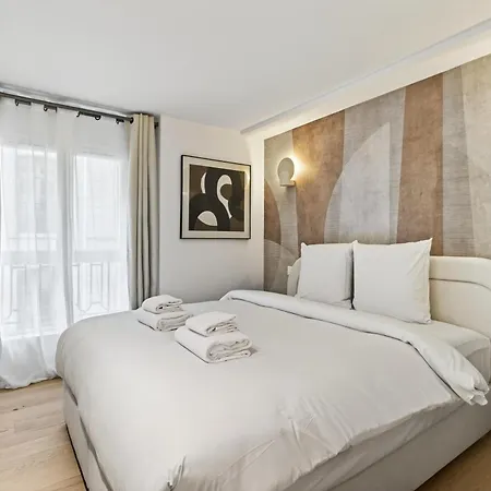 Apartment 31 Flat 8 Person St Lazare Galerie Lafayette 8th
