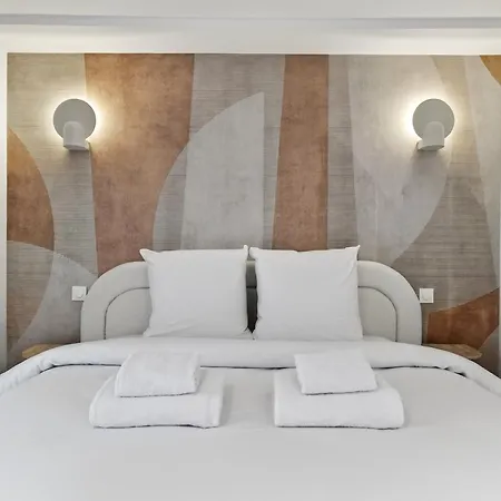 Apartment 31 Flat 8 Person St Lazare Galerie Lafayette 8th *